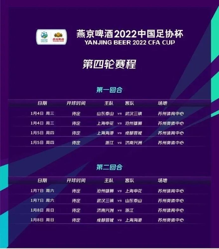 因此他只简短地说了几句话，并没有表演德古拉振翅高飞或其他什么，然而观众们太爱他了。